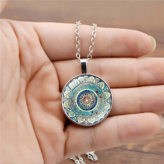 Collier vintage Mandala arrondi bleu